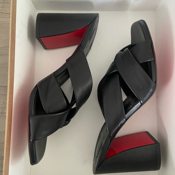 Christian Louboutin Dispo Club 85 Leather Mules - Picture 3 of 13
